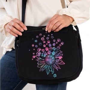 Bursting with Pawsitive Energy Saddle Bag